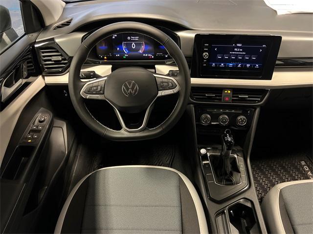 new 2026 Volkswagen Taos car