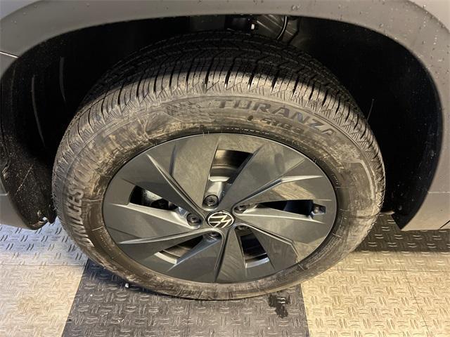 new 2026 Volkswagen Taos car