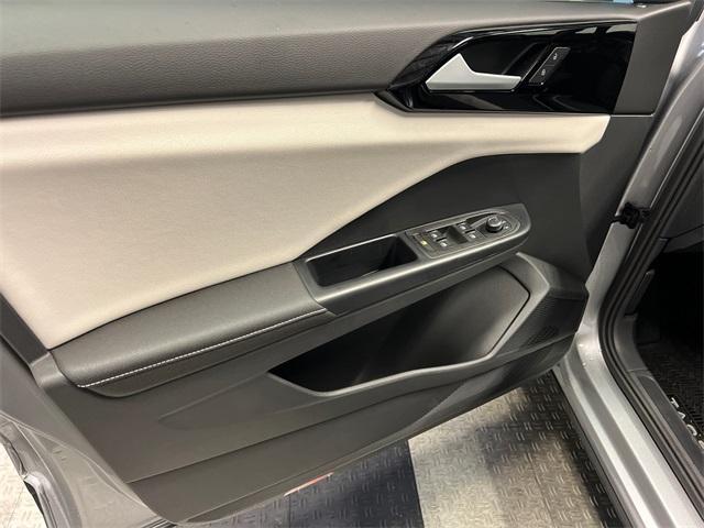 new 2026 Volkswagen Taos car