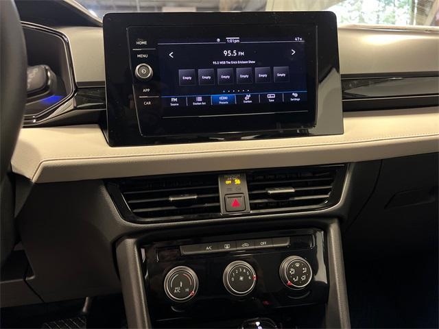 new 2026 Volkswagen Taos car