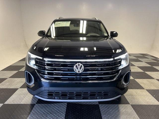 new 2024 Volkswagen Atlas car, priced at $46,691