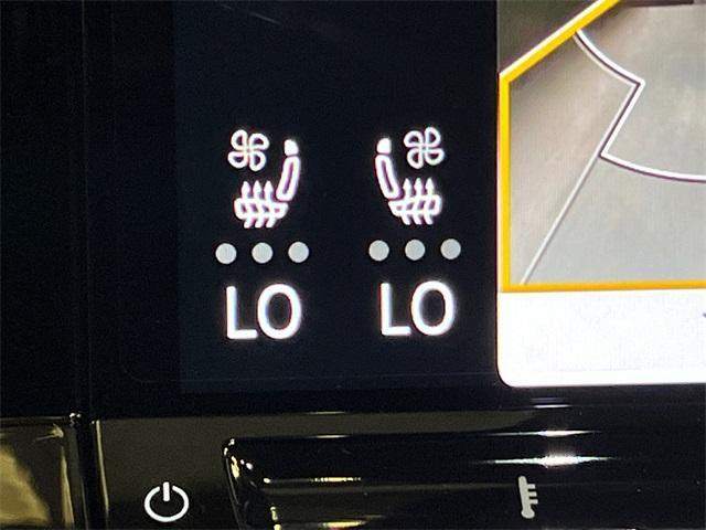 new 2026 Volkswagen Atlas Cross Sport car, priced at $53,761