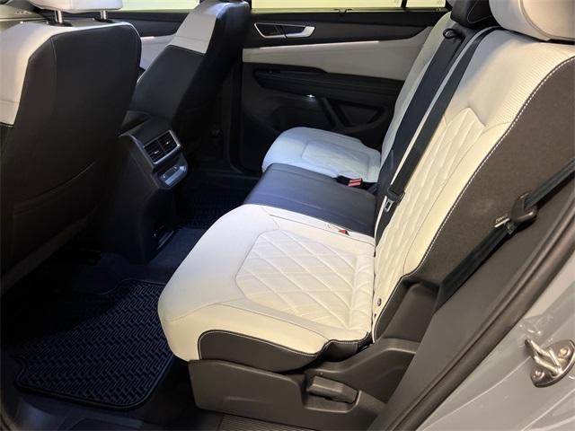 new 2026 Volkswagen Atlas Cross Sport car, priced at $53,761