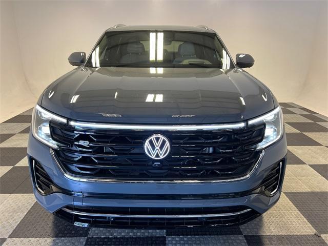 new 2026 Volkswagen Atlas Cross Sport car, priced at $53,761