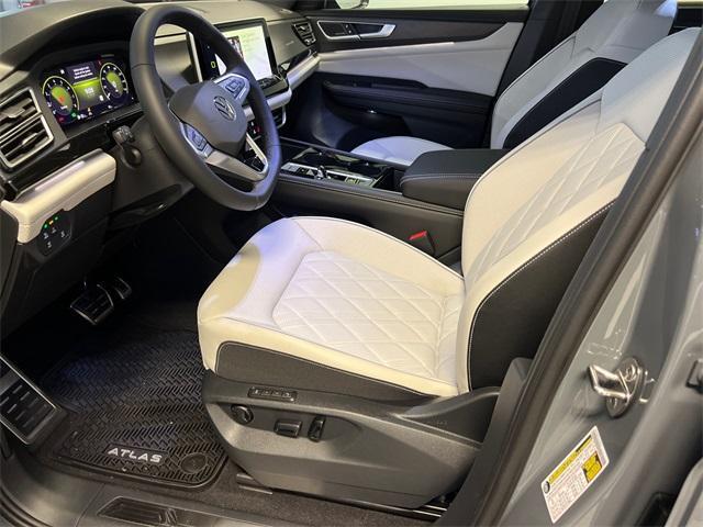 new 2026 Volkswagen Atlas Cross Sport car, priced at $53,761