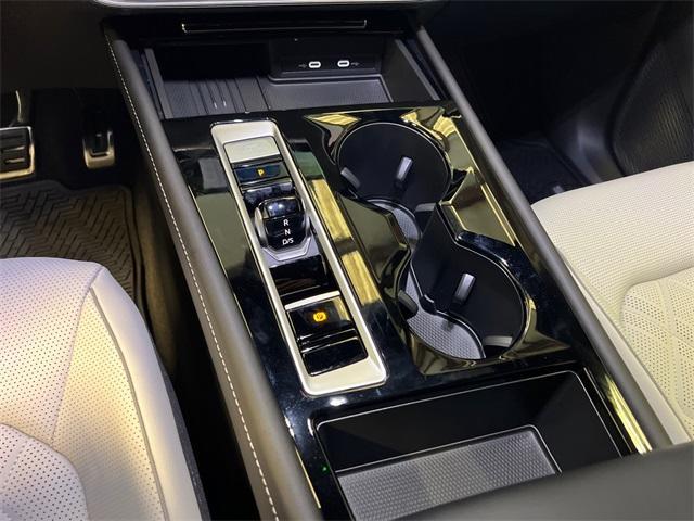 new 2026 Volkswagen Atlas Cross Sport car, priced at $53,761