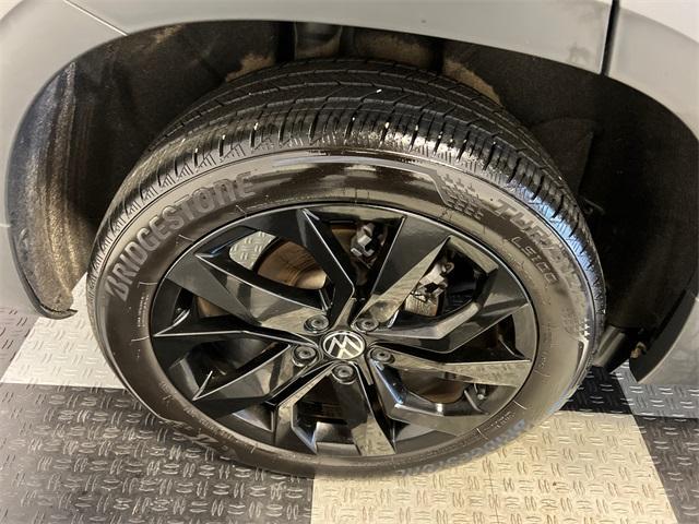 used 2024 Volkswagen Taos car, priced at $25,997