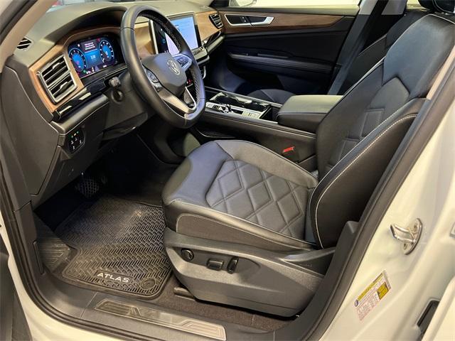 used 2024 Volkswagen Atlas car, priced at $38,997