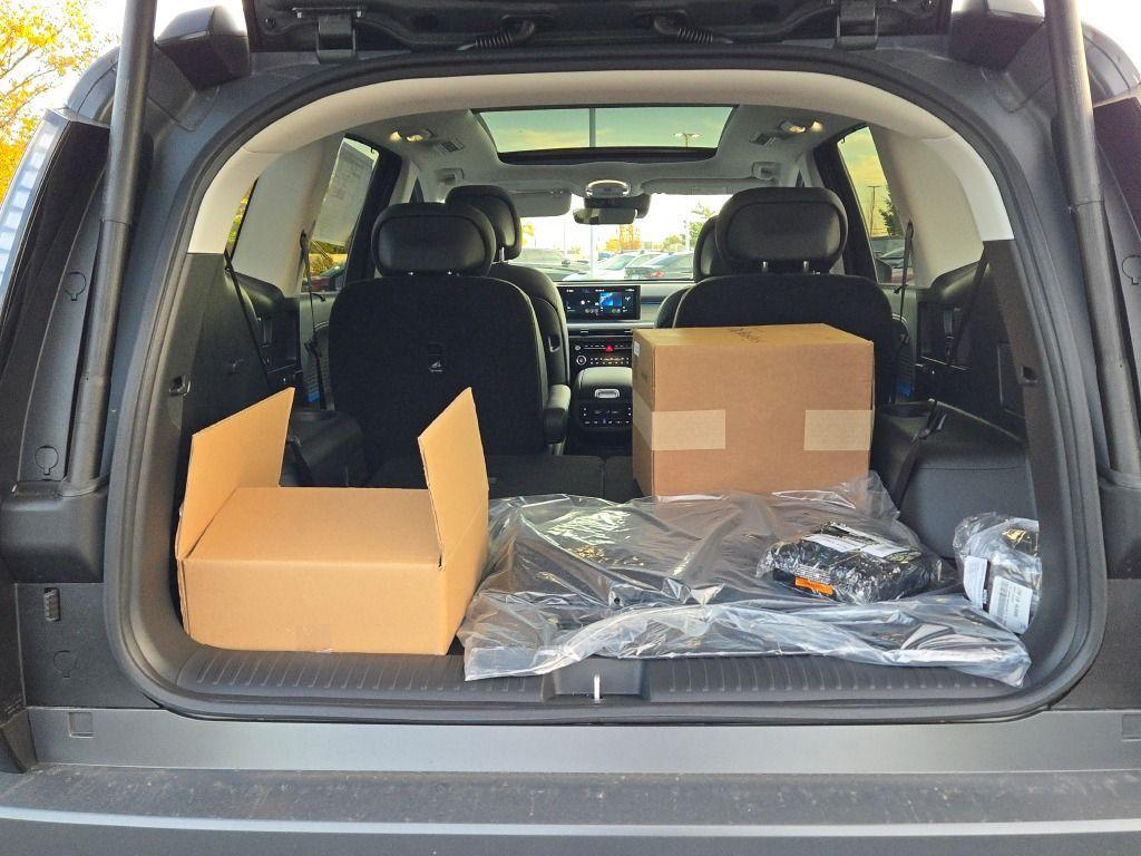 new 2026 Hyundai IONIQ 9 car, priced at $70,120