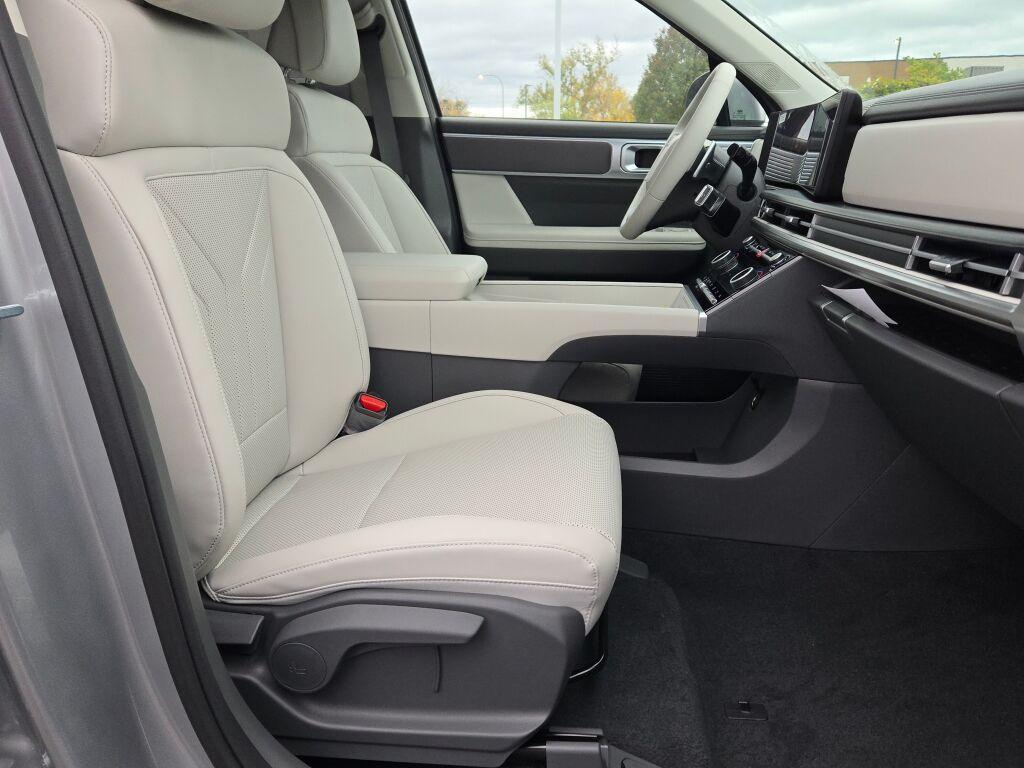 new 2026 Hyundai SANTA FE HEV car, priced at $37,998