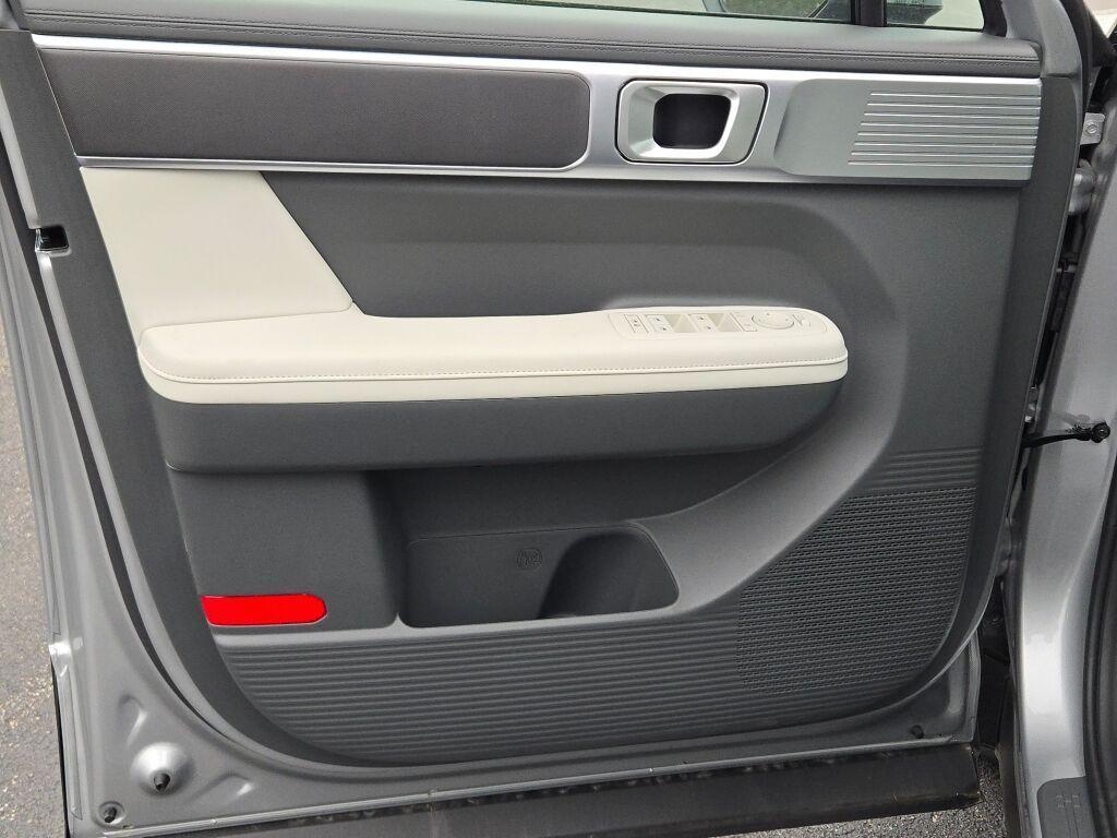 new 2026 Hyundai SANTA FE HEV car, priced at $37,998