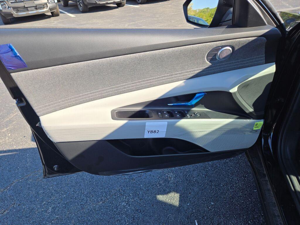 used 2025 Hyundai ELANTRA HEV car, priced at $28,788