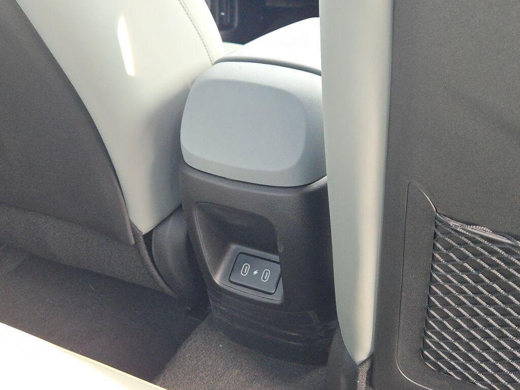 new 2025 Hyundai ELANTRA HEV car, priced at $28,936