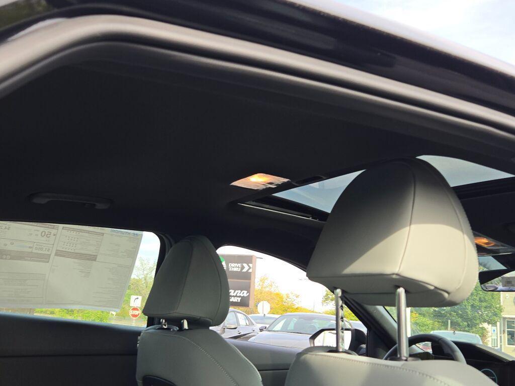 new 2025 Hyundai ELANTRA HEV car, priced at $28,936