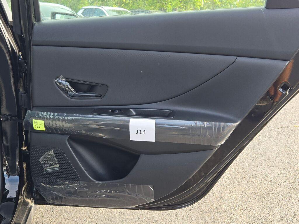 new 2025 Hyundai ELANTRA HEV car, priced at $28,936