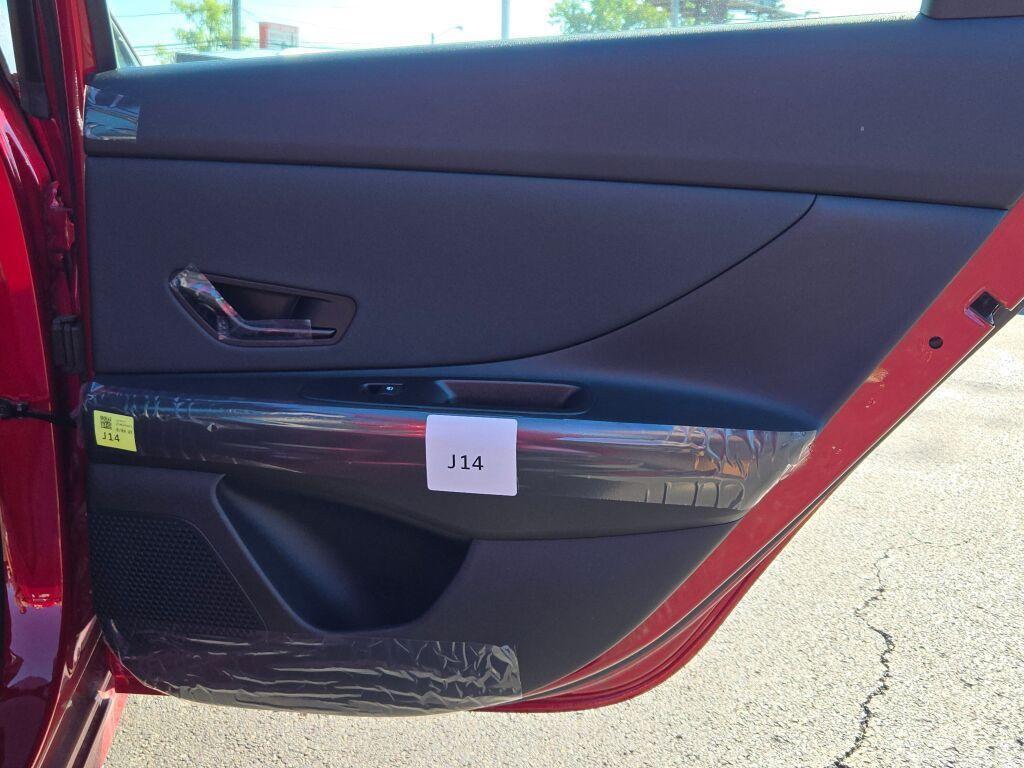 new 2025 Hyundai ELANTRA HEV car, priced at $27,092
