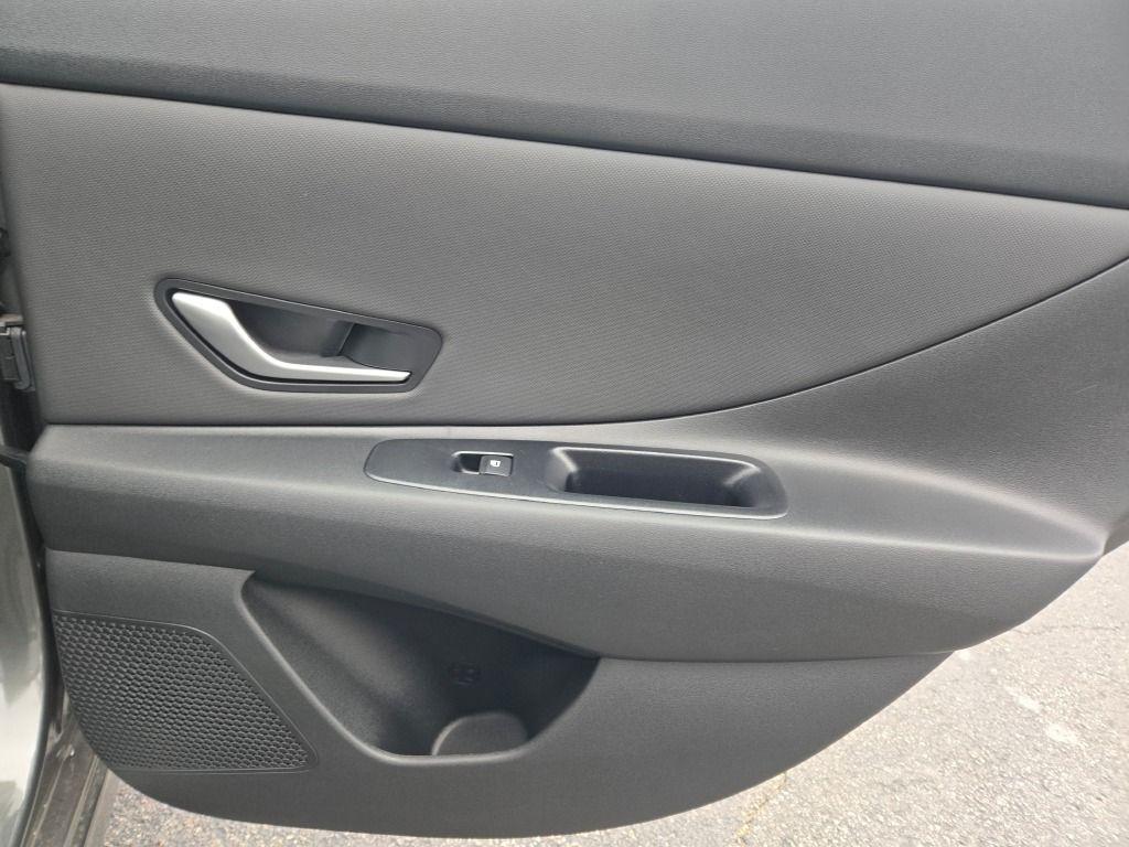 new 2025 Hyundai Elantra car, priced at $28,057