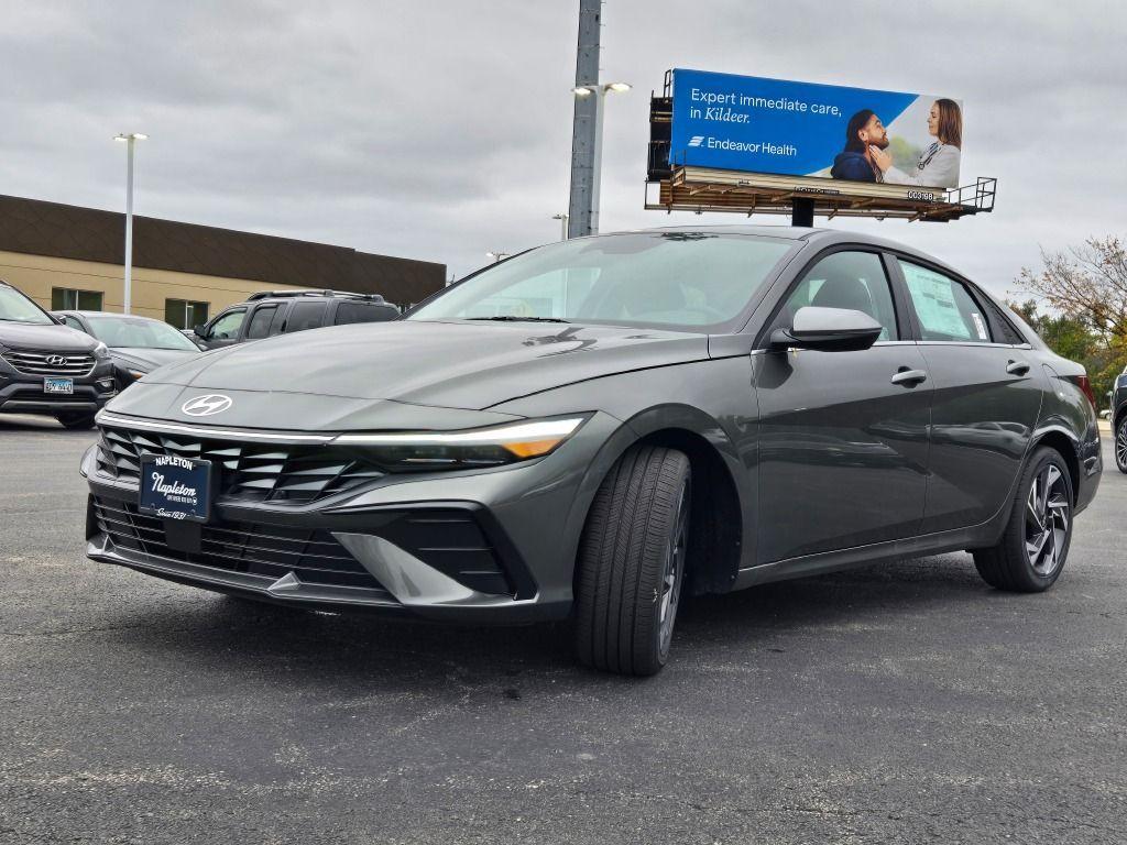 new 2025 Hyundai Elantra car, priced at $28,057