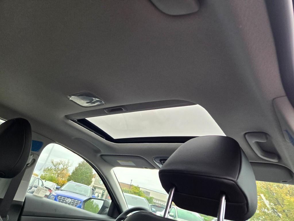 new 2025 Hyundai Elantra car, priced at $28,057