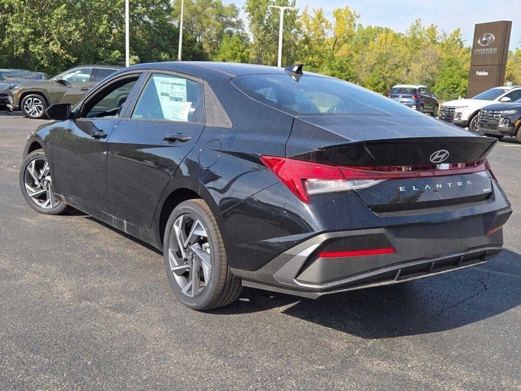 new 2025 Hyundai ELANTRA HEV car, priced at $26,602