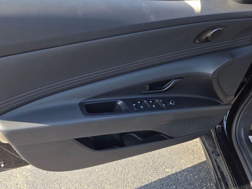 new 2025 Hyundai ELANTRA HEV car, priced at $26,602