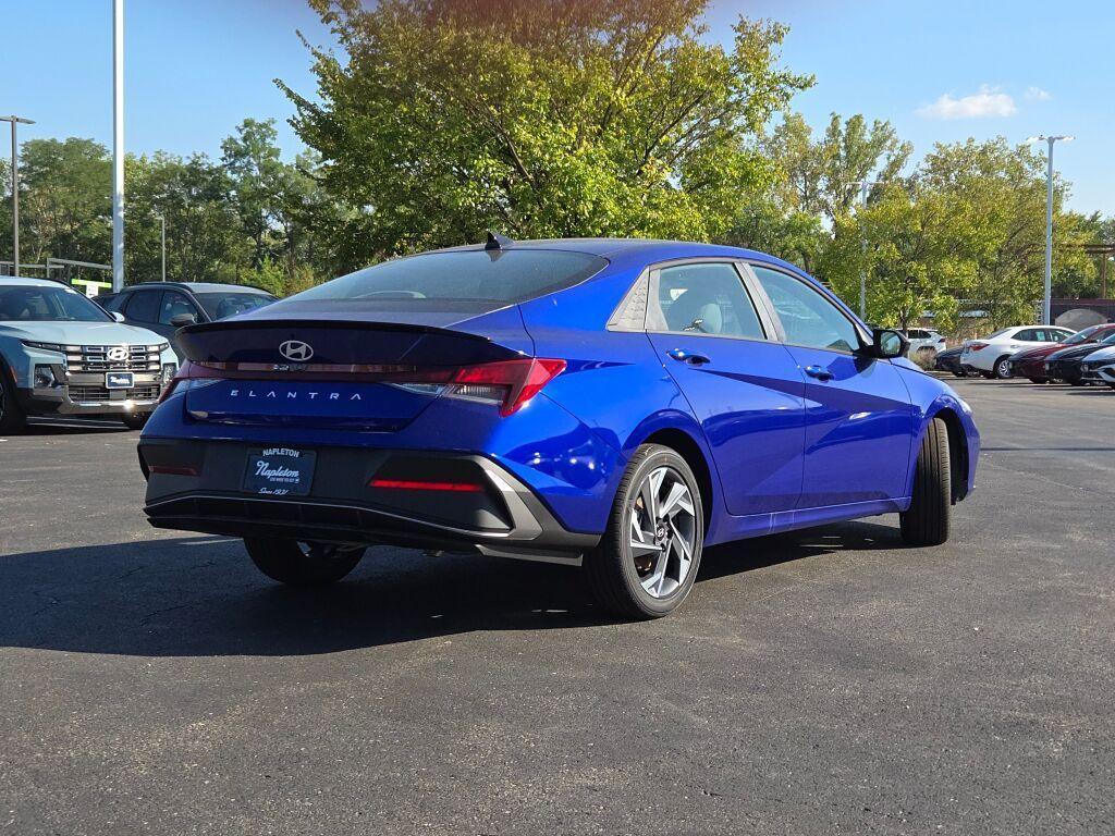 new 2025 Hyundai Elantra car, priced at $24,660