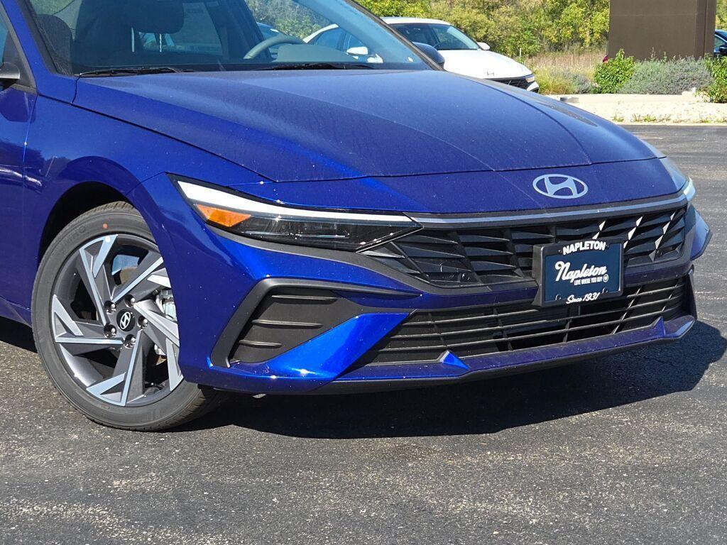 new 2025 Hyundai Elantra car, priced at $24,660
