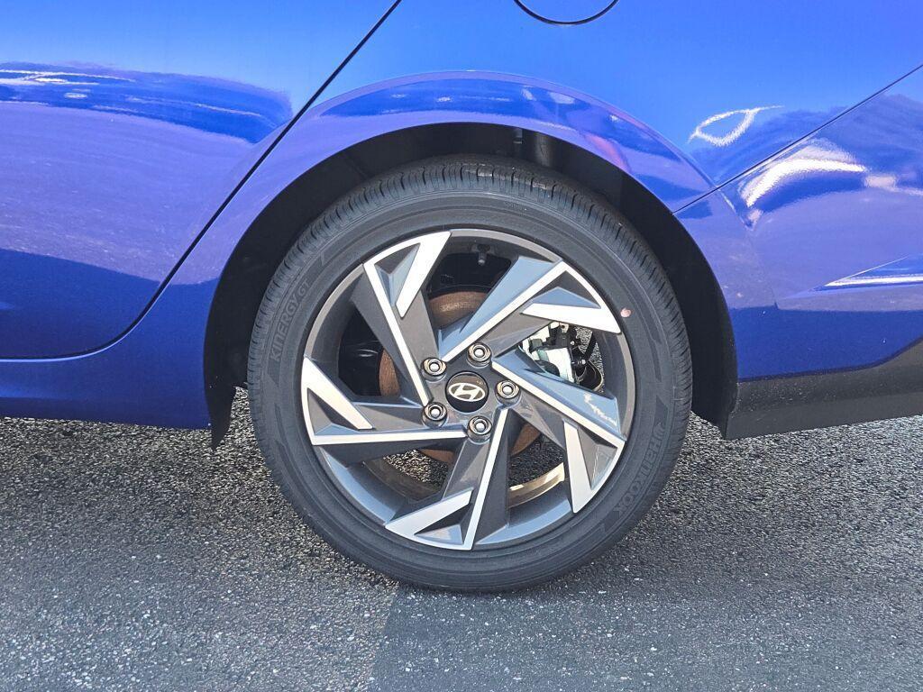 new 2025 Hyundai ELANTRA HEV car, priced at $26,602