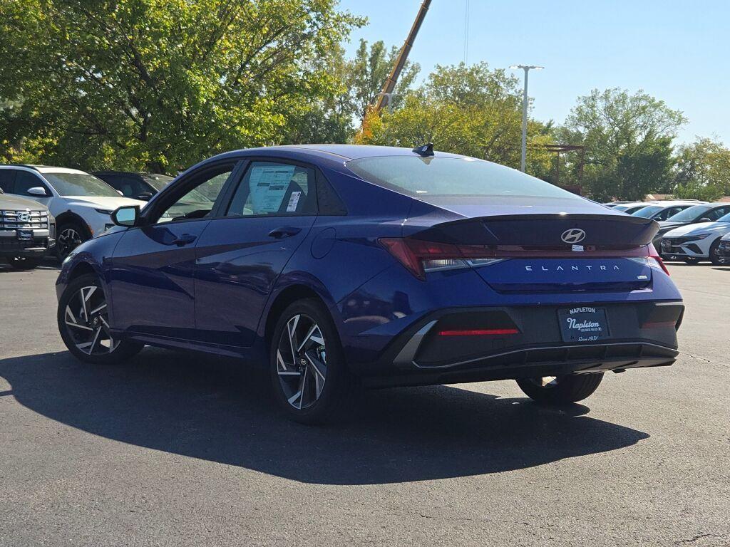 new 2025 Hyundai ELANTRA HEV car, priced at $26,602