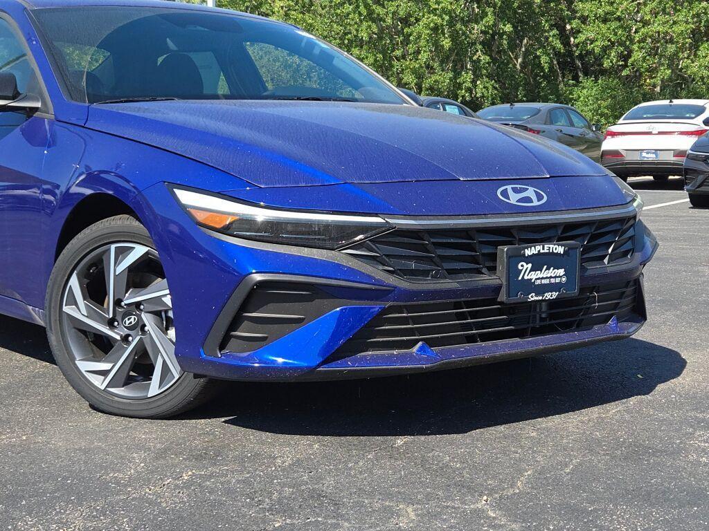 new 2025 Hyundai ELANTRA HEV car, priced at $26,602