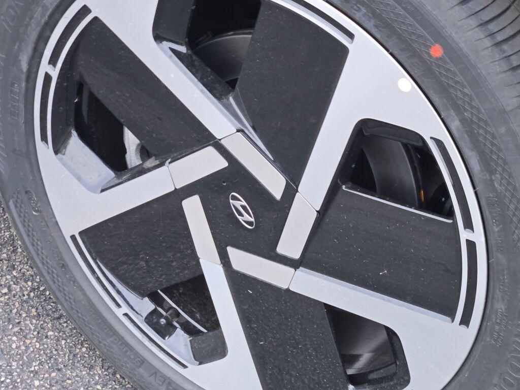 new 2026 Hyundai IONIQ 9 car, priced at $72,681