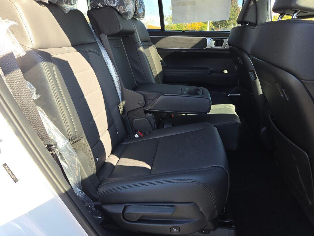 new 2026 Hyundai SANTA FE HEV car, priced at $44,767