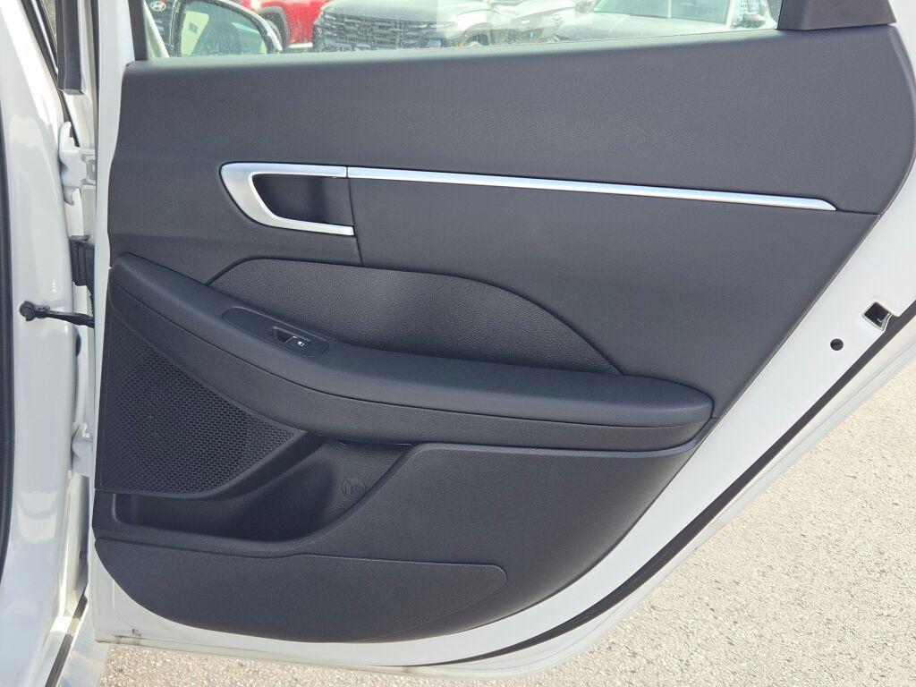 new 2025 Hyundai Sonata car, priced at $28,078