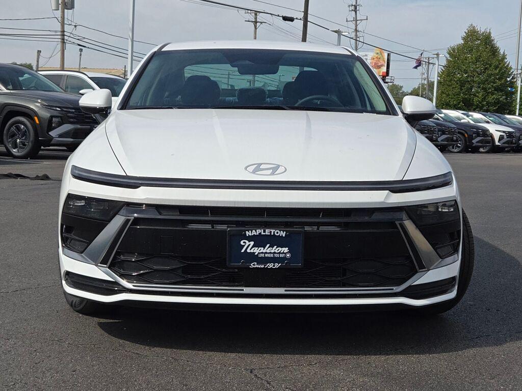 new 2025 Hyundai Sonata car, priced at $28,078
