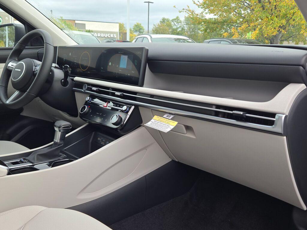 new 2026 Hyundai Tucson car, priced at $35,781