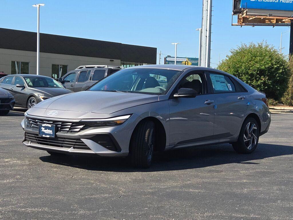 new 2025 Hyundai Elantra car, priced at $24,212