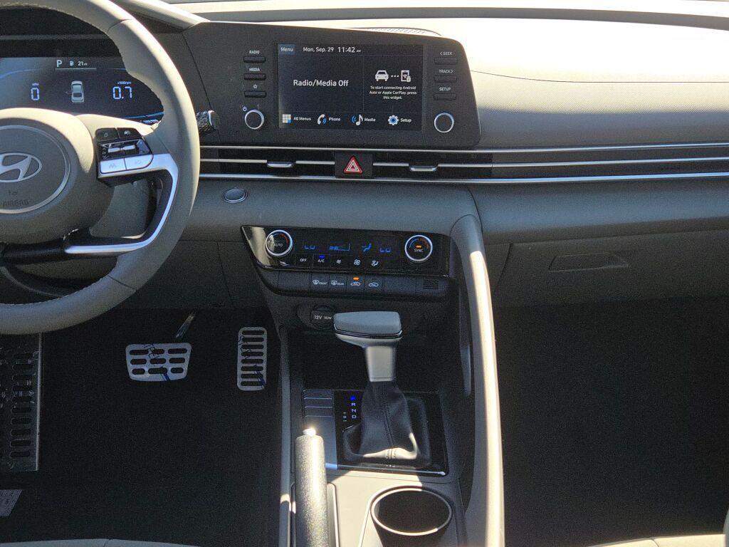 new 2025 Hyundai Elantra car, priced at $24,212
