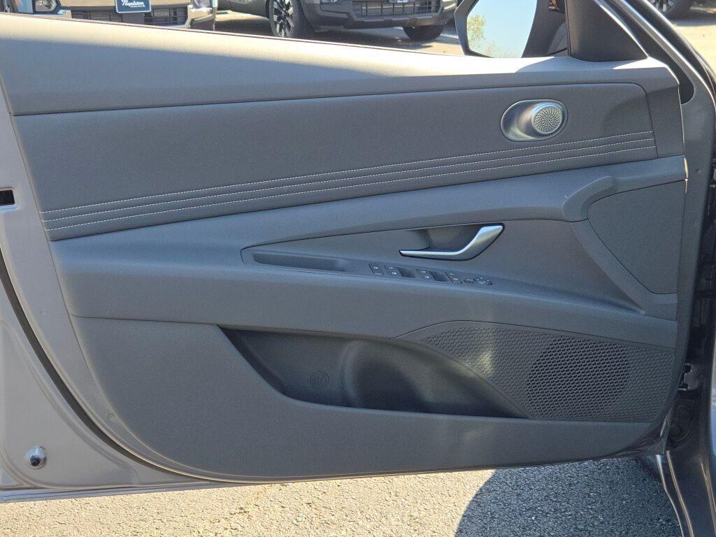 new 2025 Hyundai Elantra car, priced at $24,212