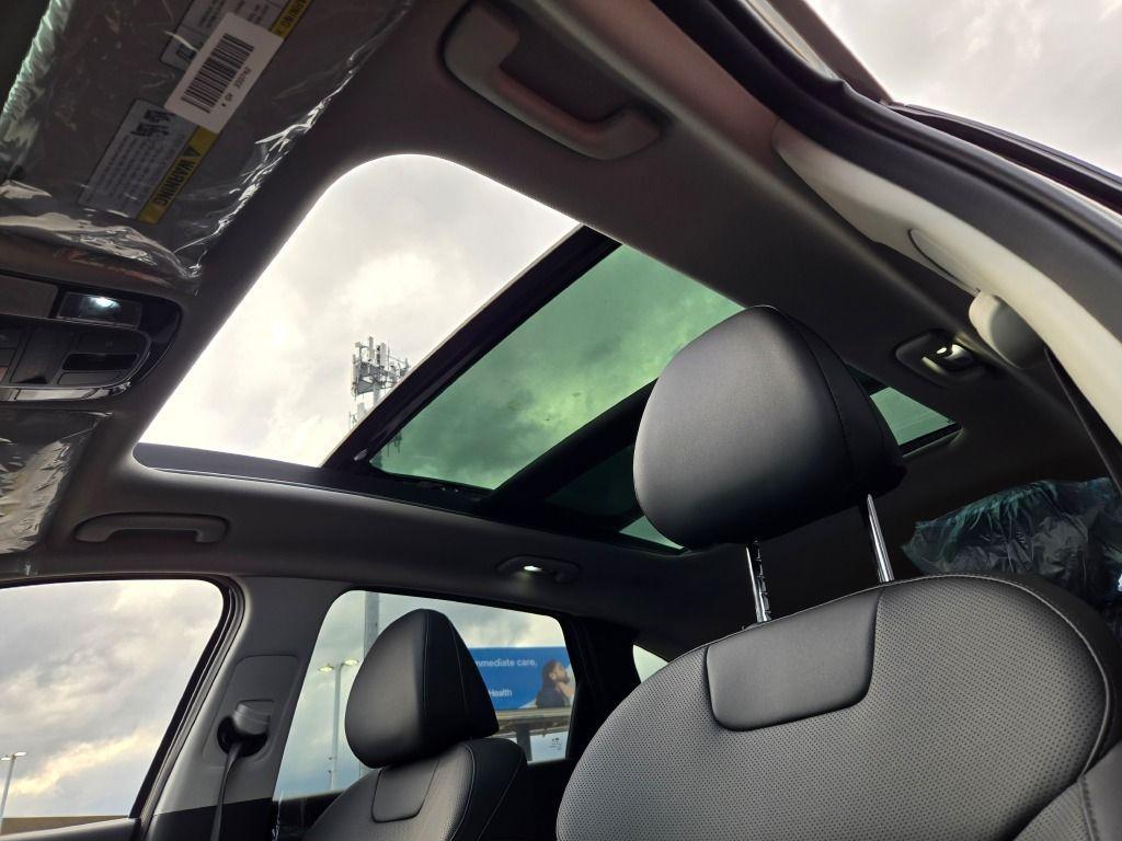 new 2025 Hyundai TUCSON Hybrid car, priced at $35,819