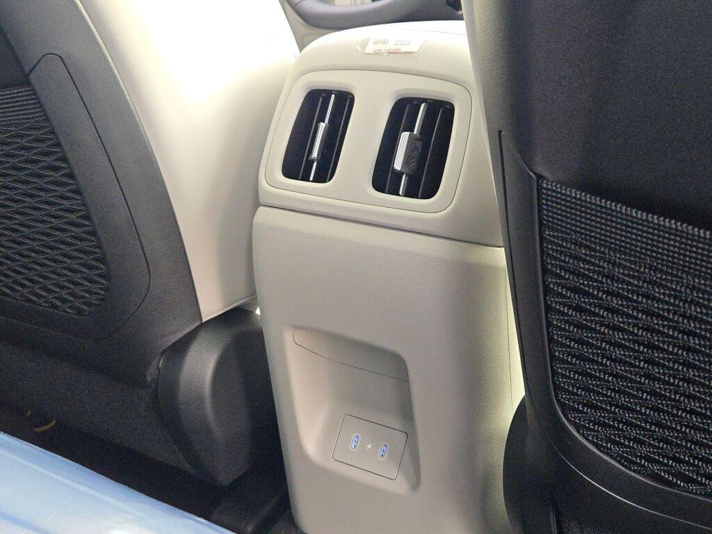 new 2025 Hyundai TUCSON Hybrid car, priced at $33,893