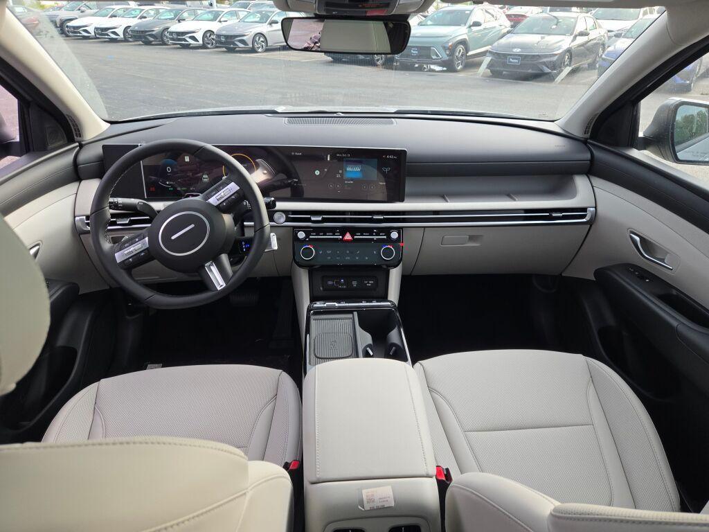 new 2025 Hyundai TUCSON Hybrid car, priced at $33,893