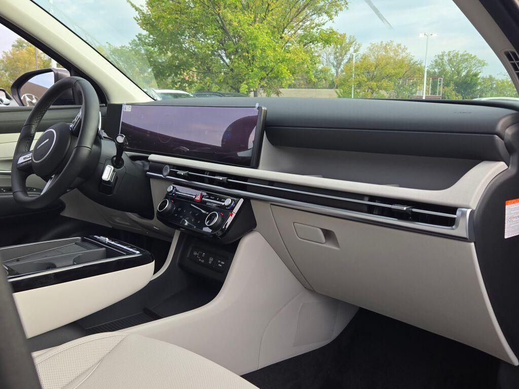 new 2025 Hyundai TUCSON Hybrid car, priced at $33,893