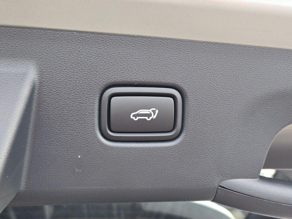 new 2025 Hyundai TUCSON Hybrid car, priced at $33,893