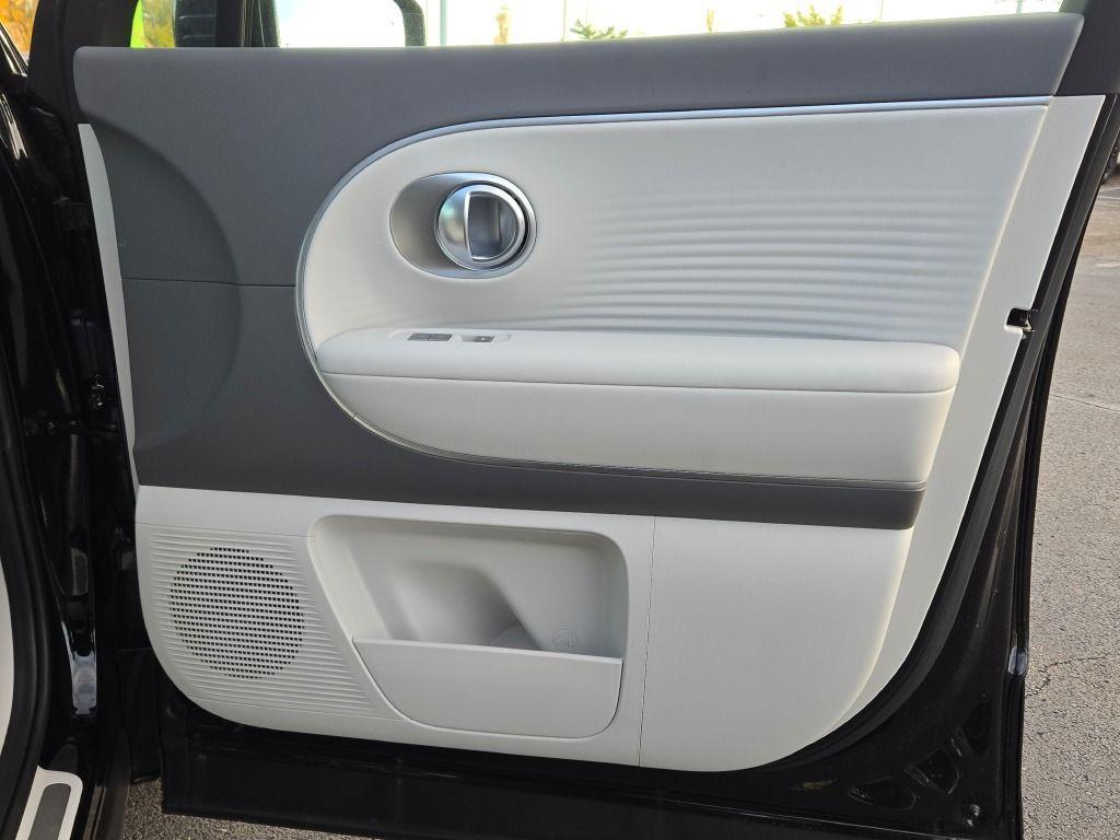 new 2026 Hyundai IONIQ 9 car, priced at $64,036