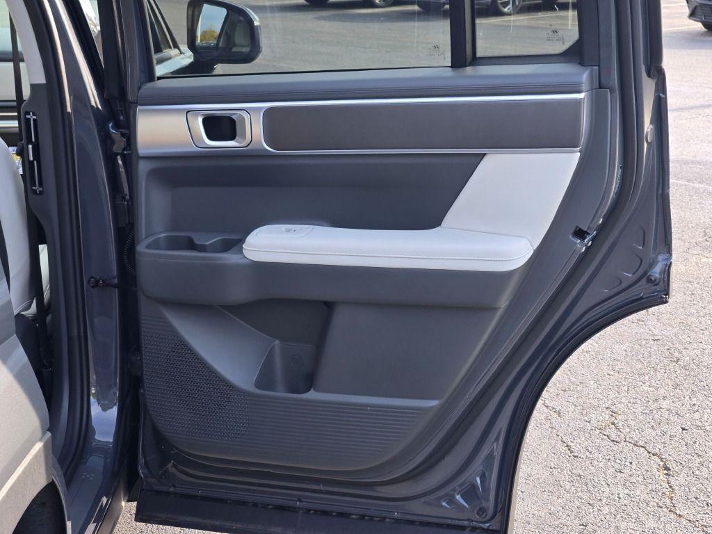 new 2026 Hyundai SANTA FE HEV car, priced at $37,998