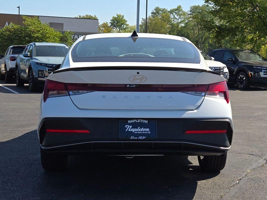 new 2025 Hyundai Elantra car, priced at $24,701