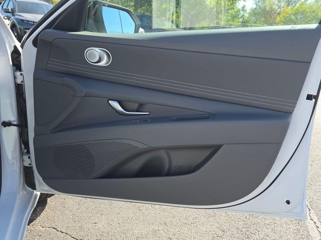 new 2025 Hyundai Elantra car, priced at $24,701
