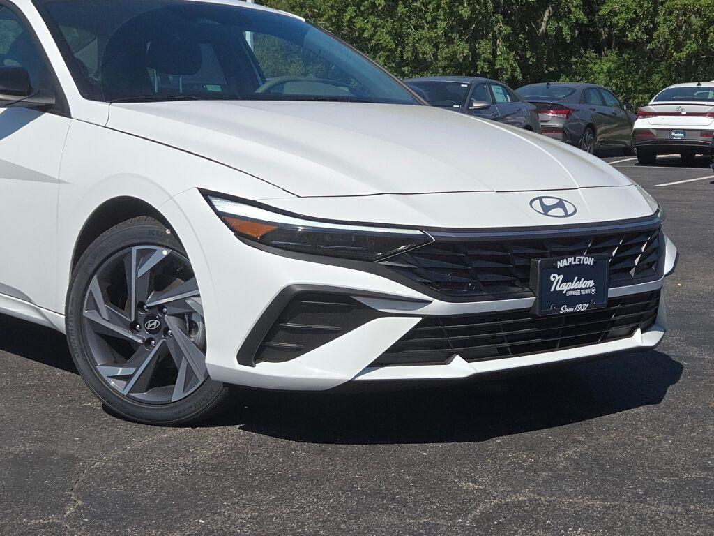 new 2025 Hyundai Elantra car, priced at $24,701