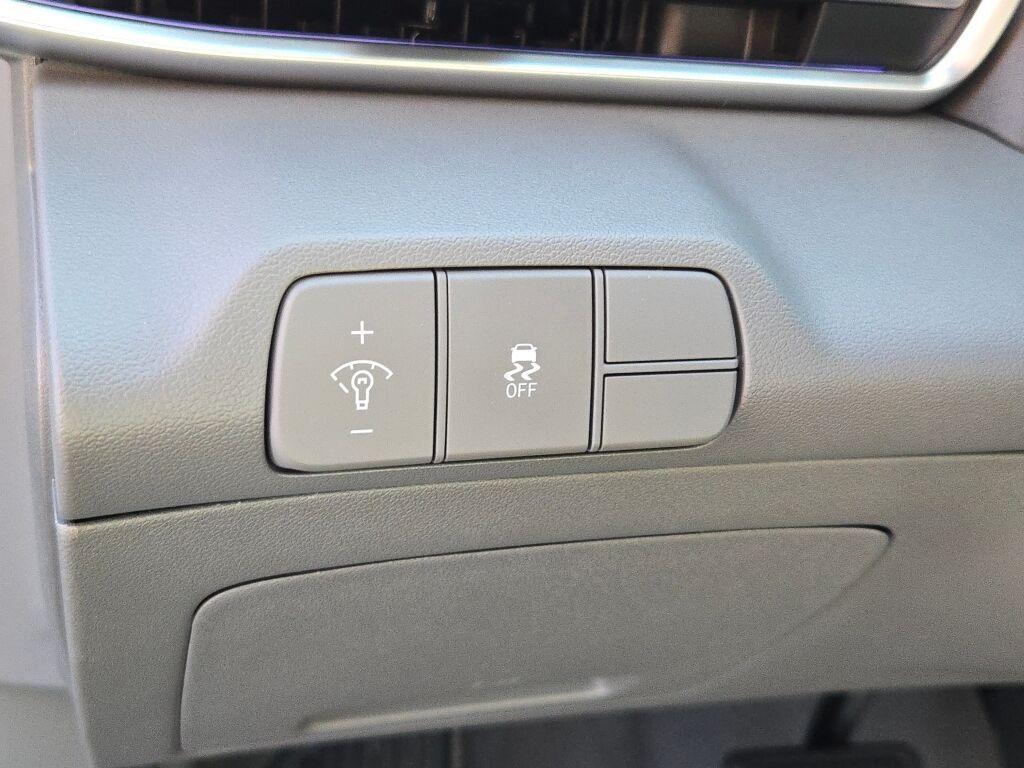 new 2025 Hyundai Elantra car, priced at $26,440