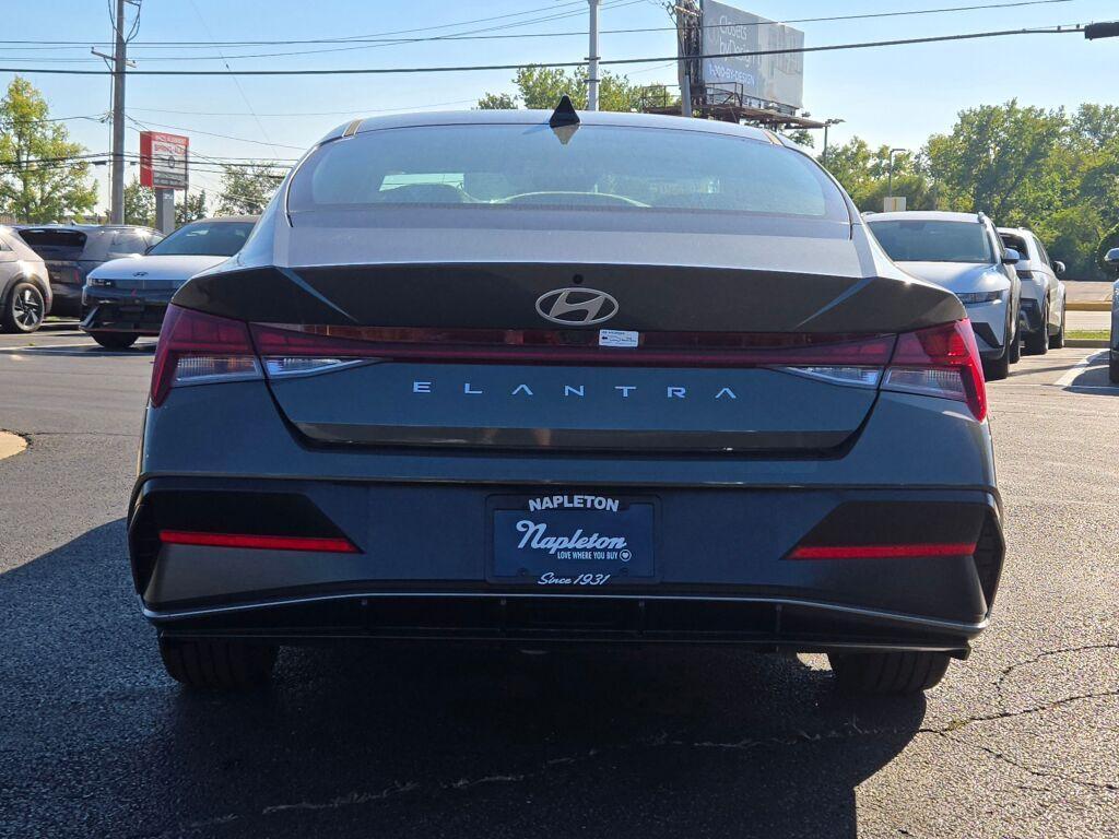 new 2025 Hyundai Elantra car, priced at $26,440